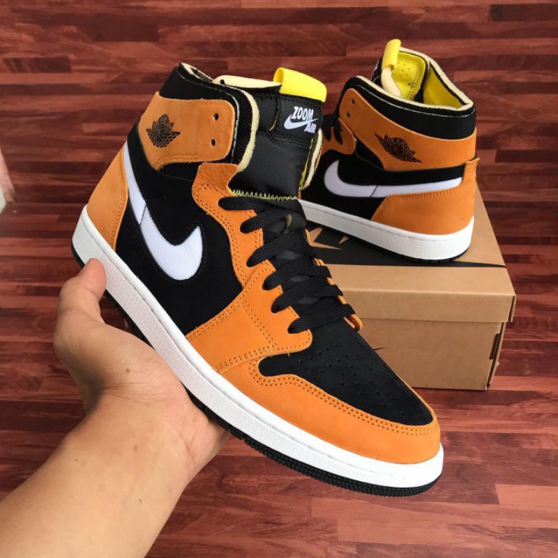 aj1 zoom monarch