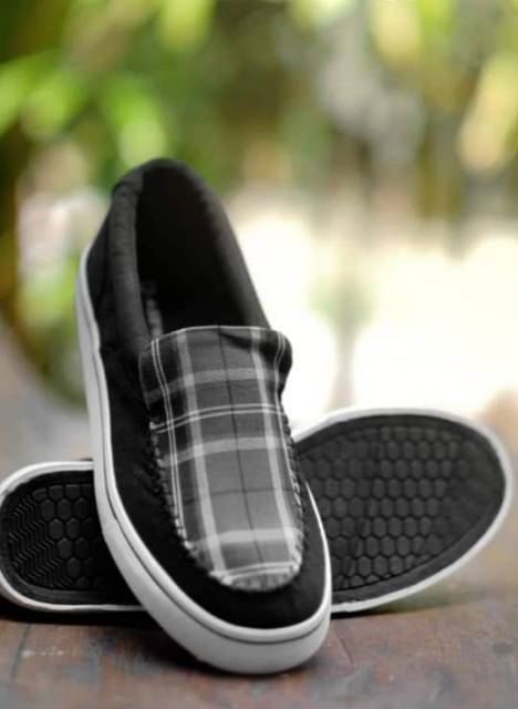 Airwalk surf moc size