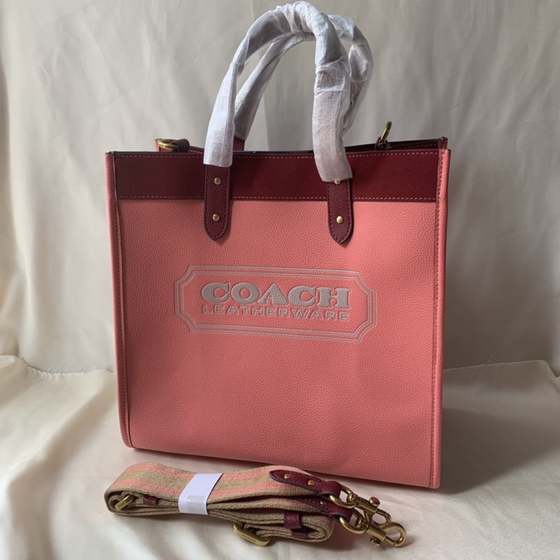 Field Tote In Colorblock With Coach Badge (C1093)