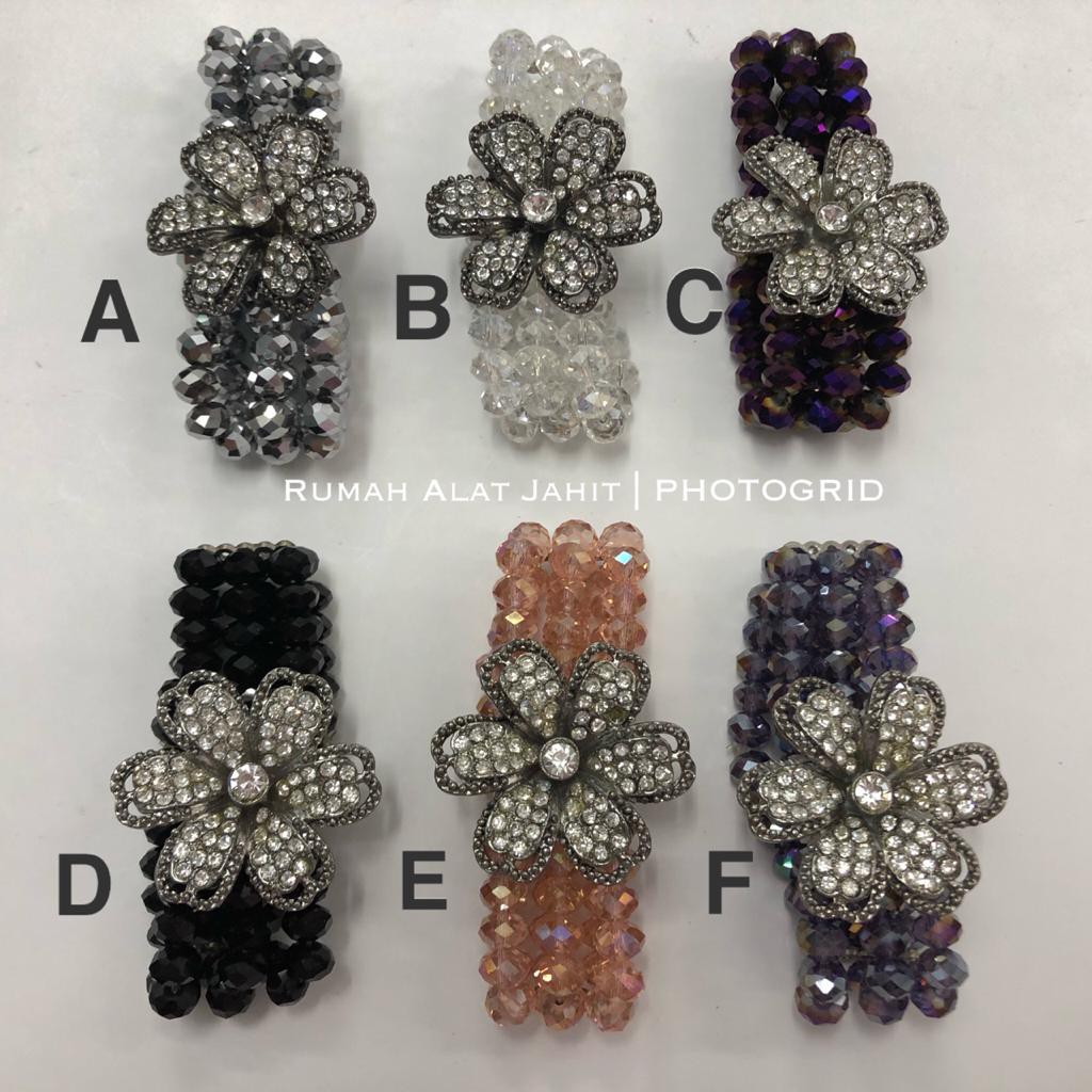 Aksesories Fashion Gelang Wanita Model 23A3 Gelang Kristal Bunga