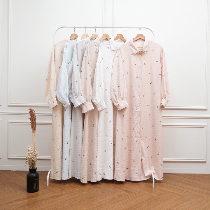 Corolla Dress by Remoza, Dress terbaru, Gamis Crinkle Terbaru, Bahan Crinkle, Casual Elegan, Dress P