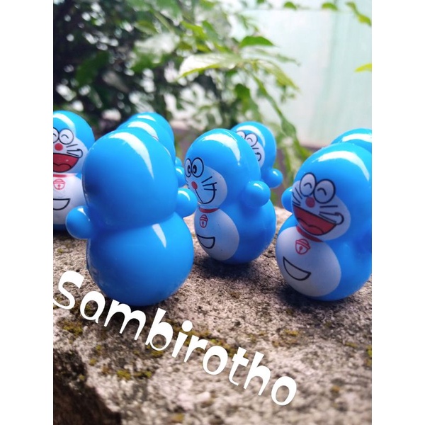 Miniatur Koleksi karakter Doraemon Berdiri Mainan Figure Edukasi Doraemon Berdiri