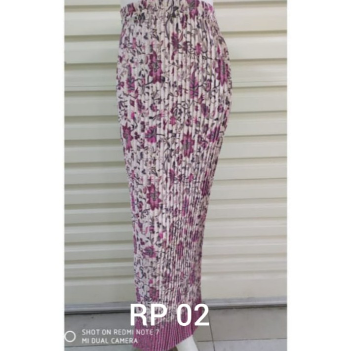 Rok Plisket Motif Batik Terbaru