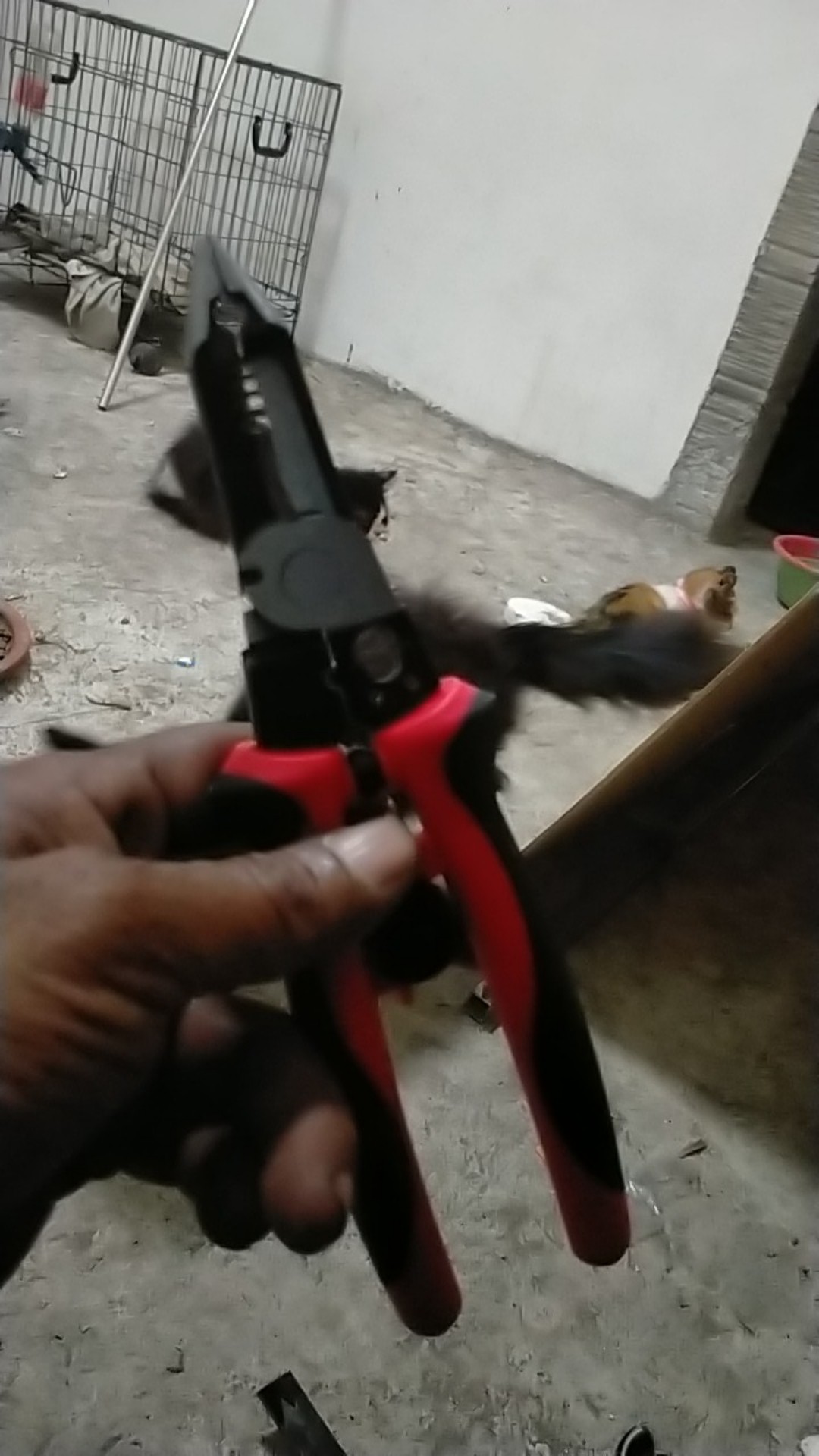 6 In 1 Tang Pemotong Kabel Listrik Multifungsi Ukuran 9 Inci