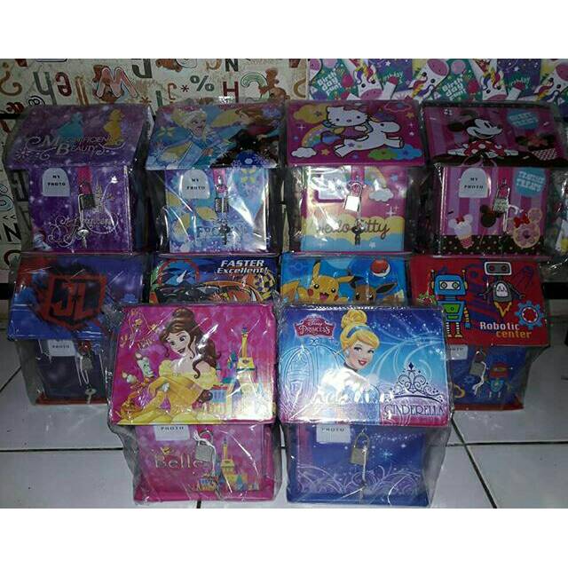 celengan gembok bentuk rumah