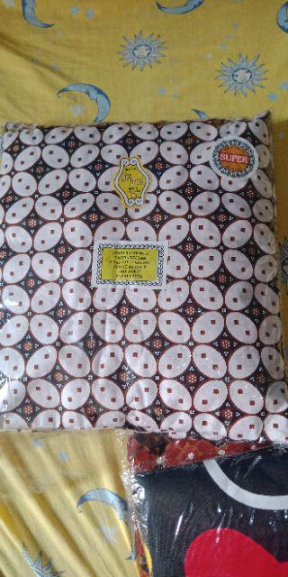 Sprei Batik Kawung Kecil Ukuran 180x200cm 4 Sarung Bantal 2 Sarung Guling