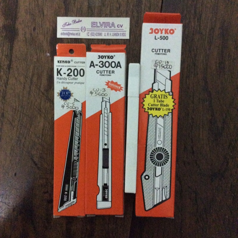 

Cutter Kecil & Besar & isi Cutter