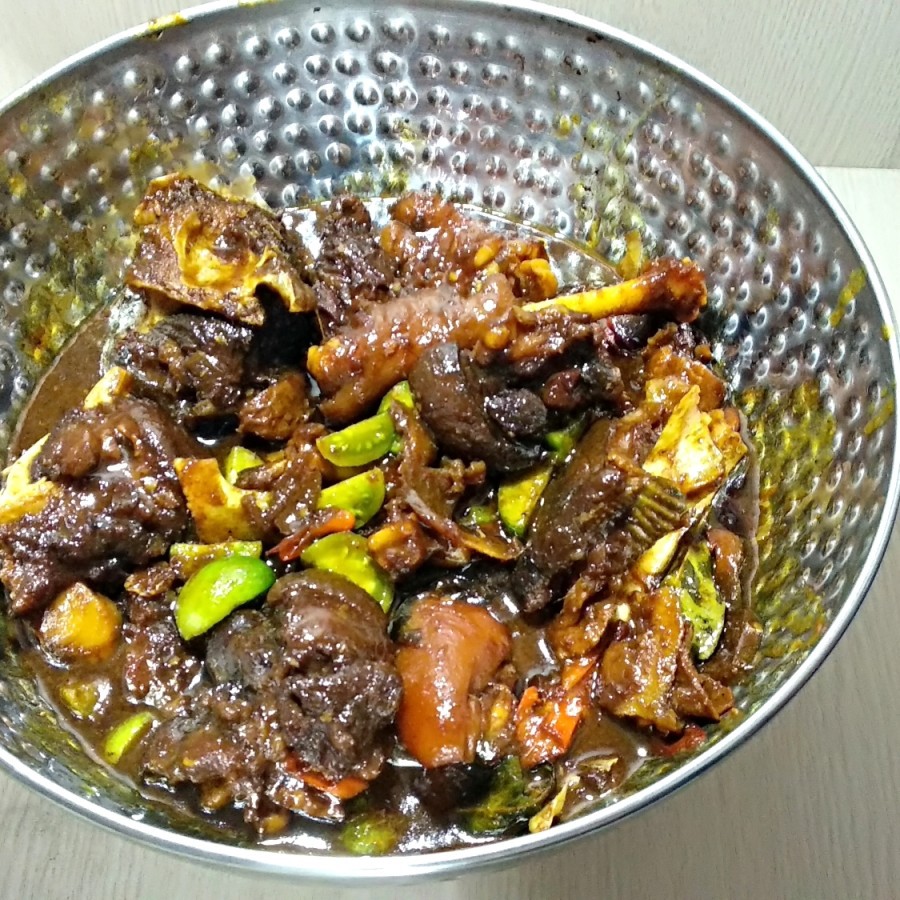 

Tengkleng Rica Kepala dan Kaki Kambing