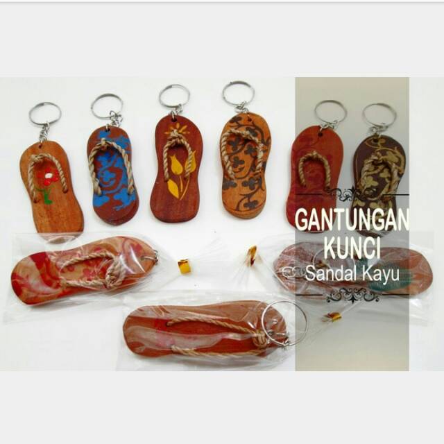 SOUVENIR GANTUNGAN KUNCI SANDAL KAYU / SOUVENIR GANTUNGAN PERNIKAHAN
