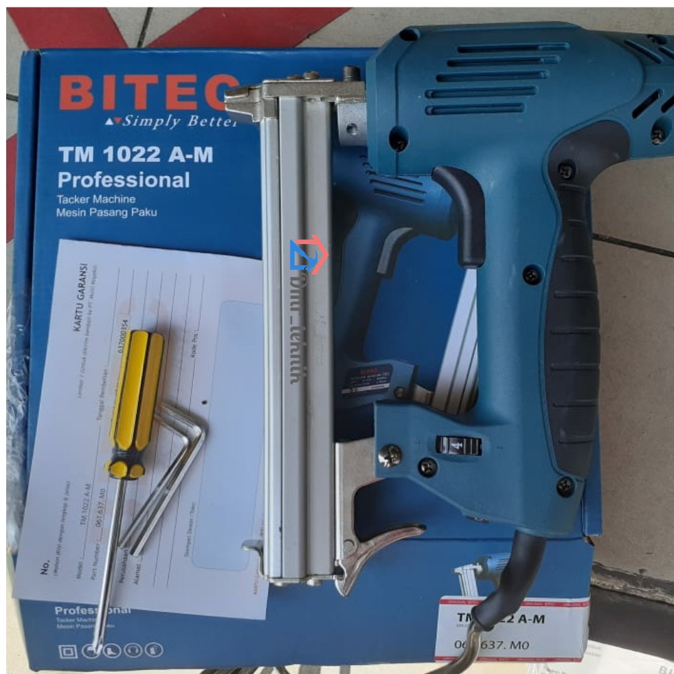 

STAPLES Electric Nailer Stapler BITEC TM 1022 A-M / Mesin Staples Paku Tembak Listrik