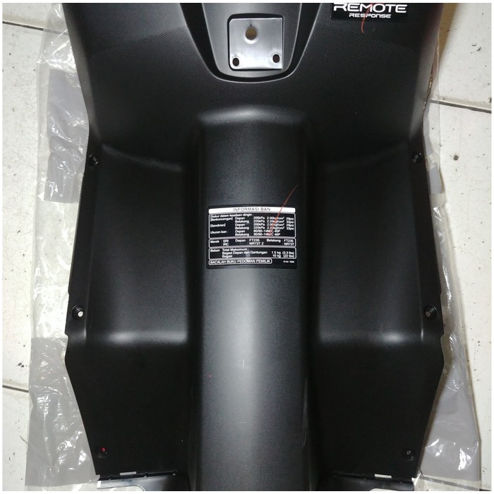 Body Tengah Lengsil Vario 110 Led Original Honda