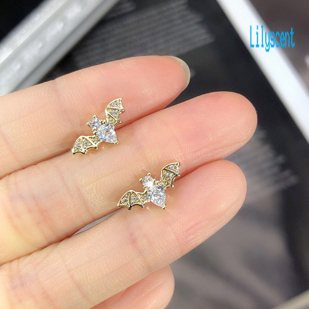 Ls 1 Pasang Anting Tusuk Bentuk Kelelawar Bahan Stainless Steel Anti Alergi Untuk Wanita