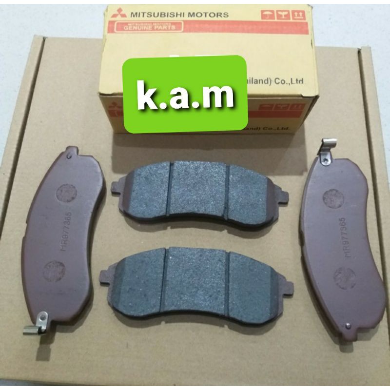 kampas rem depan brake pad strada L200 double cabin