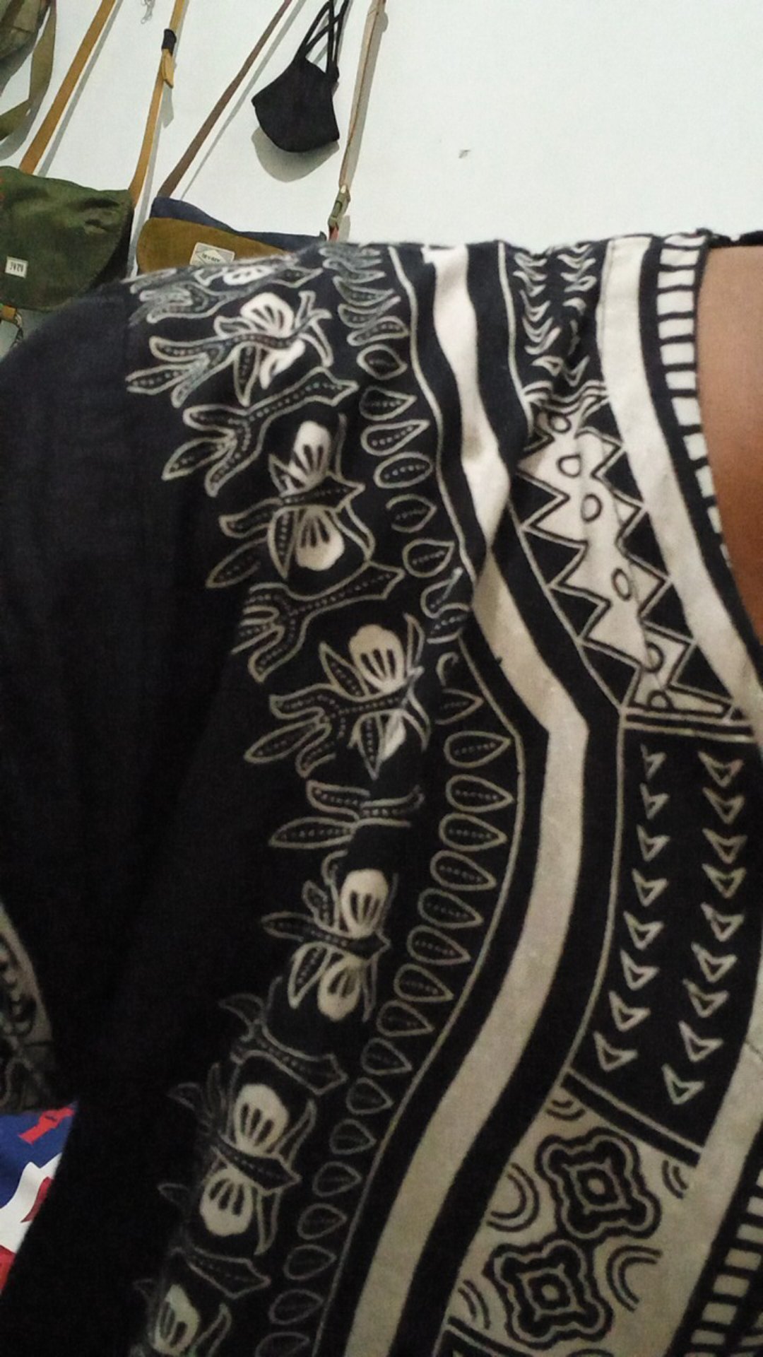 Kaos Pantai Kaos Etnik  Dashiki Bohemian Style All Size Pria Wanita Hitam-putih