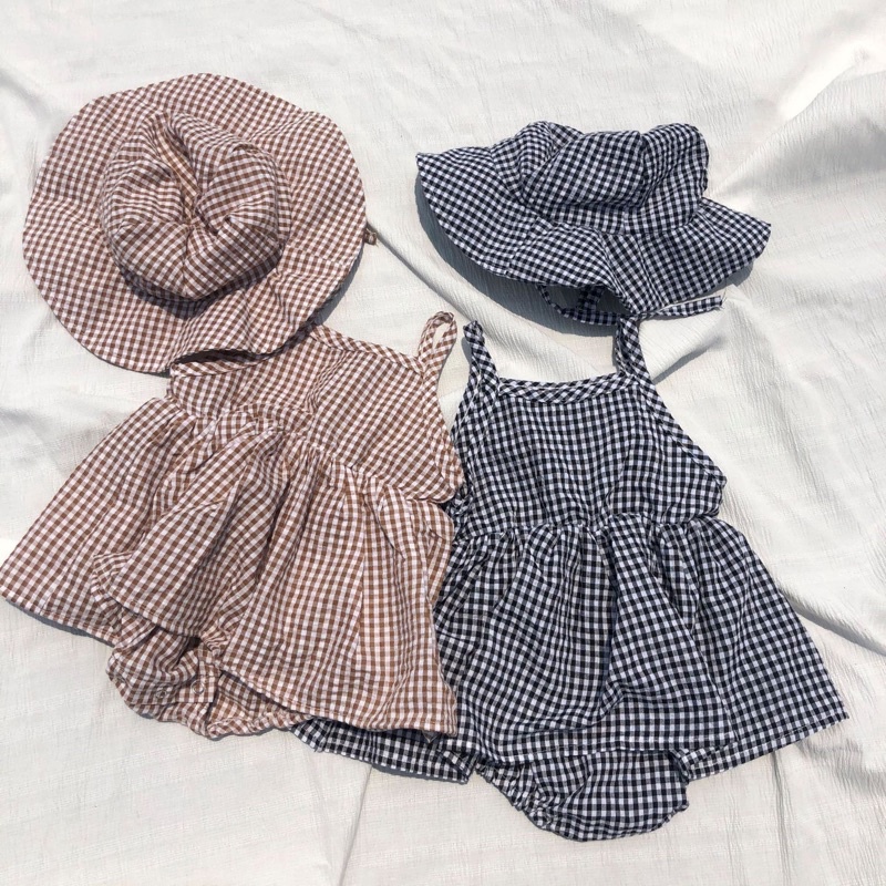 Gingham summer dress ( K4)