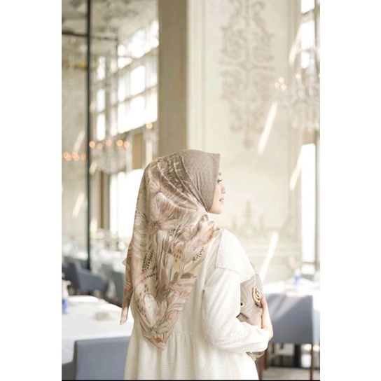 Vanilla Hijab - Bohemian Scarf in Romantic Khakibrown