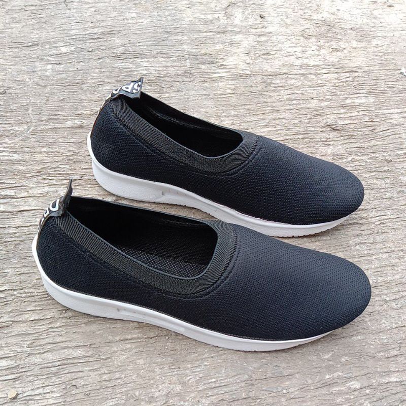 Sepatu Wanita Model Terbaru Slip On SPORT VEGASUS Sneakers