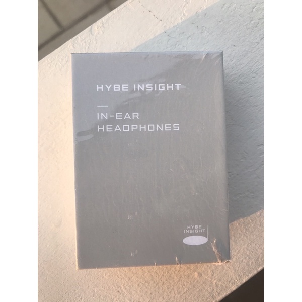 HYBE INSIGHT  in ear headphones - original (FREE PC BTS BE ORIGINAL)