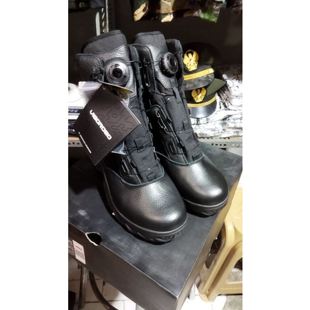 SEPATU VIGOROSO TERBARU  DI JAMIN ORI