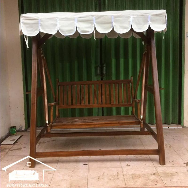 Kursi goyang minimalis / Kursi payung / Kursi taman / Kursi jati