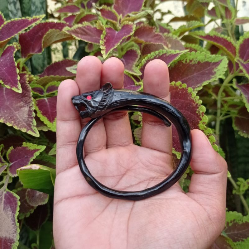 gelang akar bahar hitam ukir macan