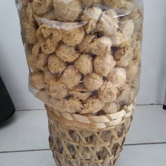 

Keripik tahu khas magelang