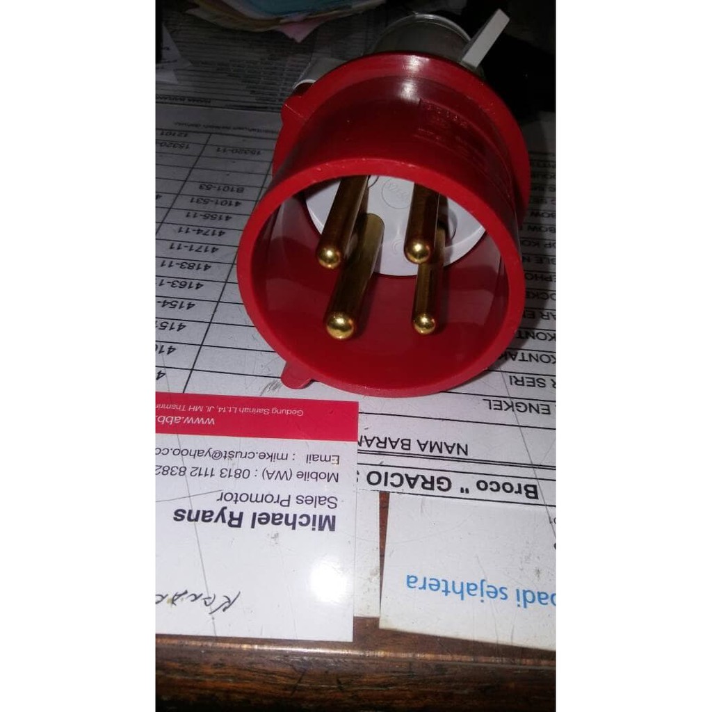 Legrand socket (male) 3phase 32A