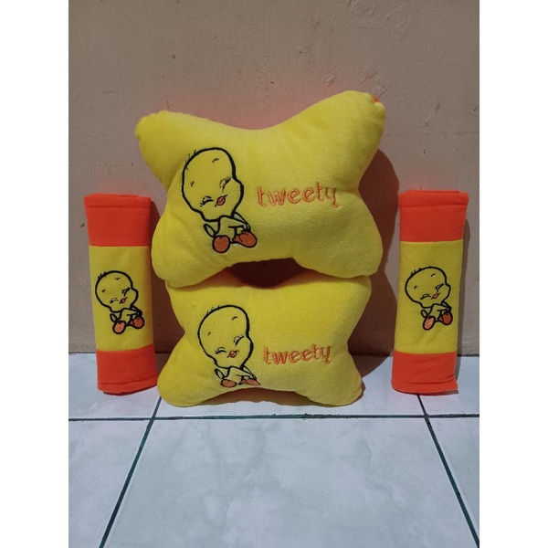 Bantal Mobil / Bantal Leher mobil 2in1 Tweety