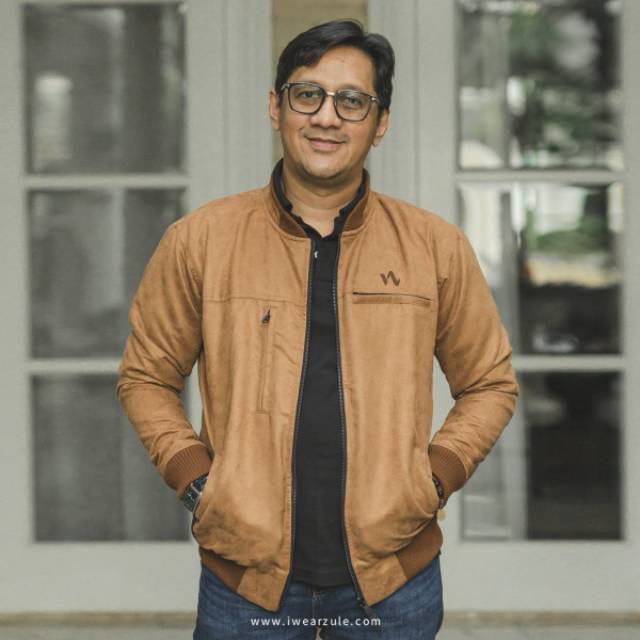 Ready bukan PO Jaket Bomber Helio Iwearzule SECOND