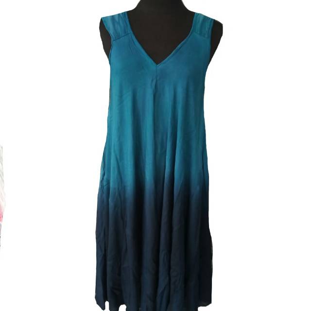 Dress aurora gradasi model payung