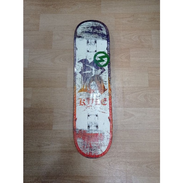 Skateboard deck real kyle walker pro 8.0 bekas