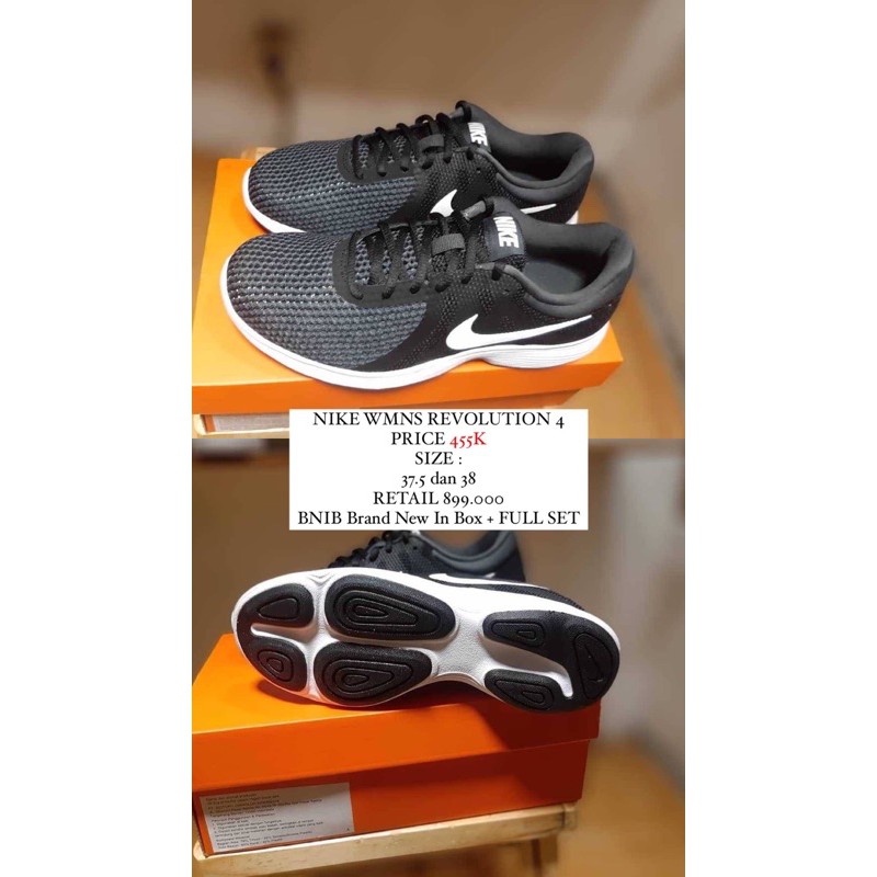 NIKE WMNS REVOLUTION 4