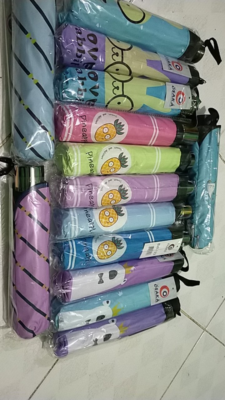 Payung Lipat 4 Fancy Karakter Motif Pineapple / Nanas Merk Osaka  Bw-123