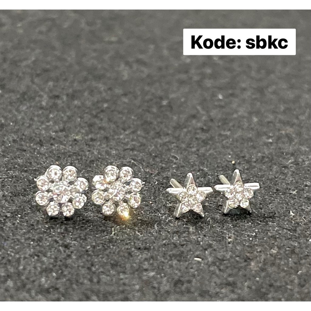 anting plastik silver star permata / bunga permata sbkc