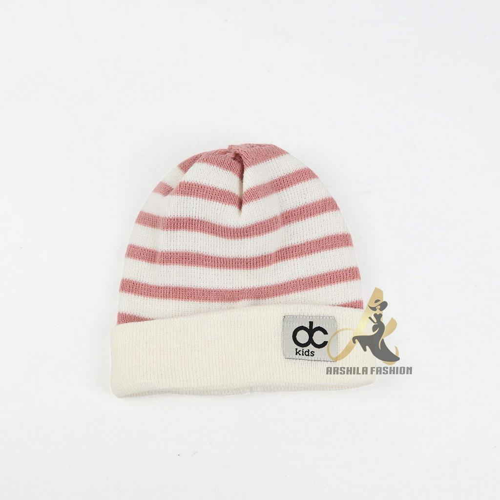 Kupluk Rajut Bayi DC Motif Salur Umur 0- 3 Tahun DC005