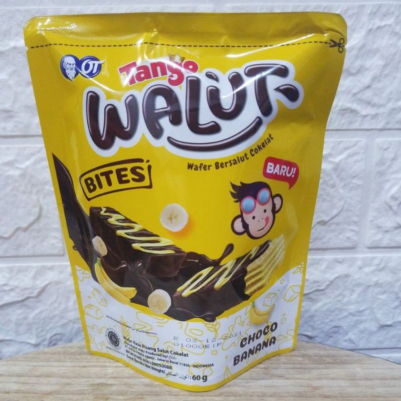 

Tango Walut : Wafer Bersalut Cokelat 60gr. isi 10 pcs @6gr