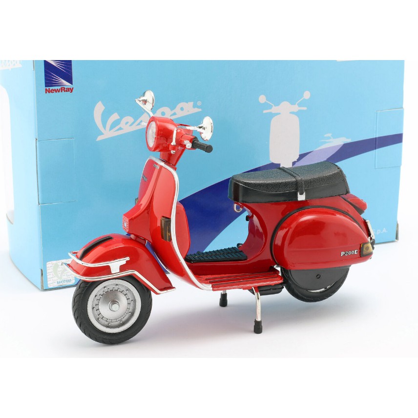 Diecast Motor Newray Vespa P200E Del Newray Skala 12