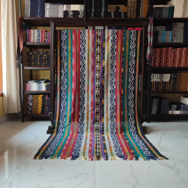 KAIN TENUN TRADISIONAL TROSO JEPARA, KAIN TENUN ETNIK TROSO JEPARA, KAIN TENUN FASHION INDONESIA, KA