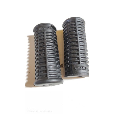karet step barstep depan honda c50 c70 pispot