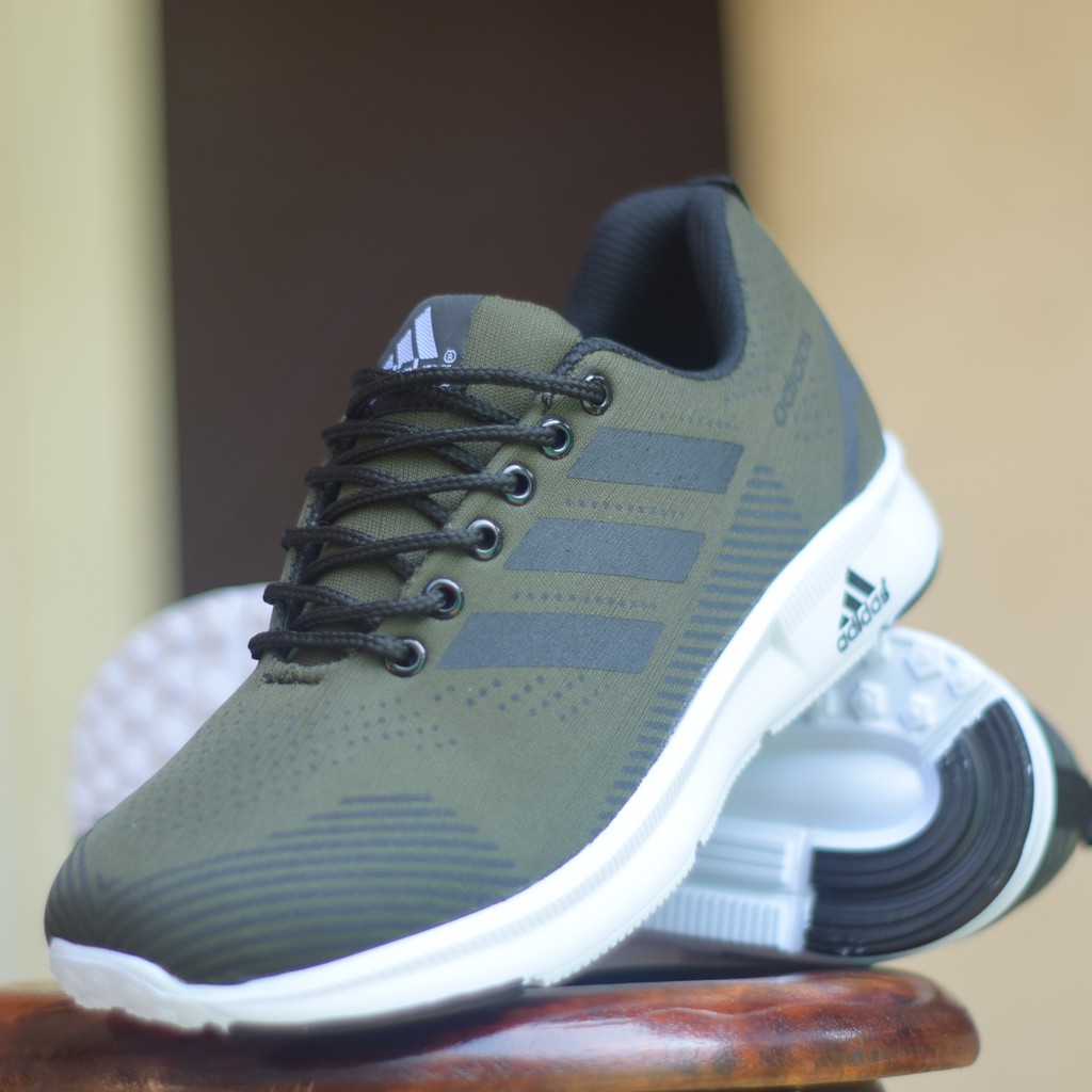 Sepatu Adidas Pria Army. Sepatu Lari Adidas. Sepatu Ket Pria Adidas