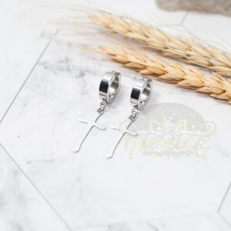 COD anting jepit salib model Korea/ anting modis style Korea / anting jepit silver gantungan salib