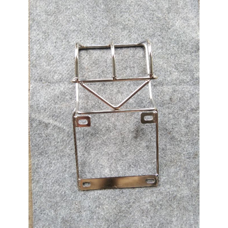 Vespa brongsong pelindung lampu belakang vespa super sprint