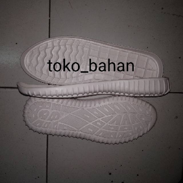  Sol  sepatu  sport Shopee Indonesia 