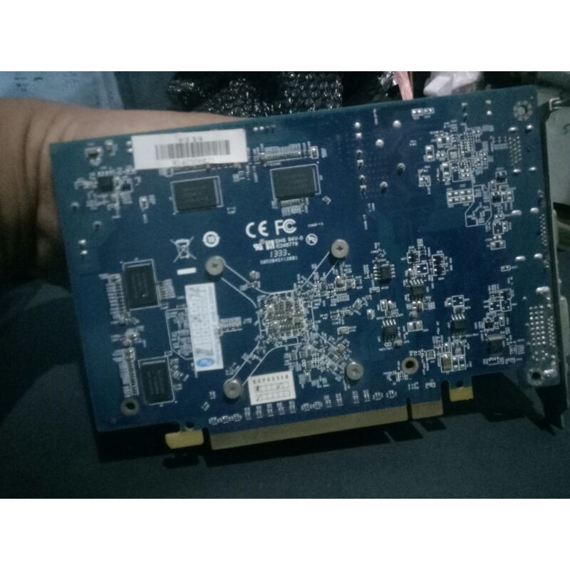 VGA 2gb 128bit AMD Radeon HD 5500