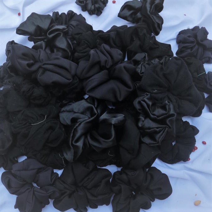 nadiSSE SCRUNCHIE KOREA/IKAT RAMBUT JUMBO/ SCRUNCHIE HITAM/ KUNCIRAN RAMBUT HIJAB/ IKAT RAMBUT CEPOL