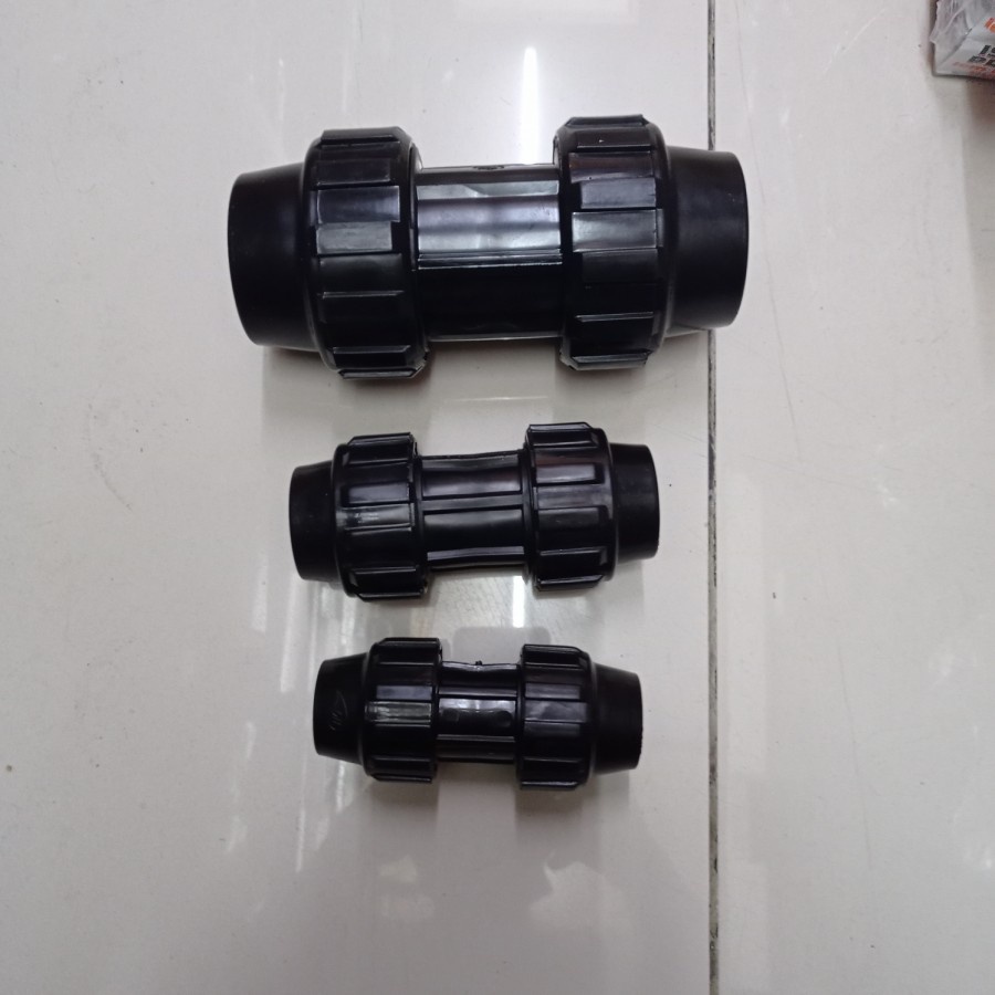 COUPLER/COUPLING COMPRESSION PP HDPE 90 MM×90MM