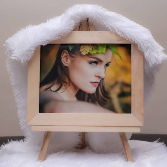 Figura minimalis / figura kayu jati belanda/ bingkai foto