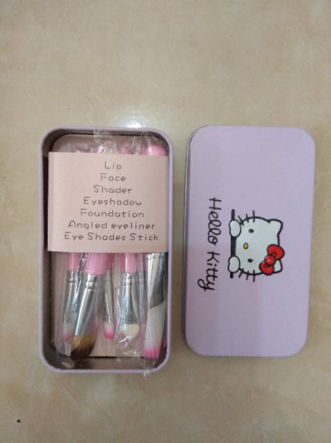 (STOK READY) KUAS MAKE UP HELLO KITTY PINK