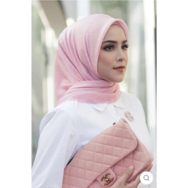 Tapis Square Buttonscarves cotton candy