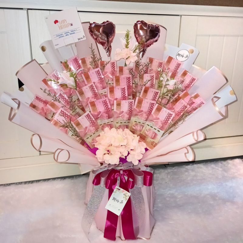 

Luxury Money Bouquet Manado / Buket Uang Manado / BUKET SULTAN MANADO / Money Bucket Manado / Bucket Custom Manado
